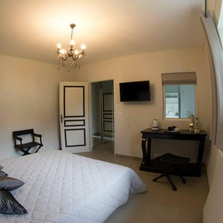 Bed and Breakfast Le Parc De Crecy Екстер'єр фото